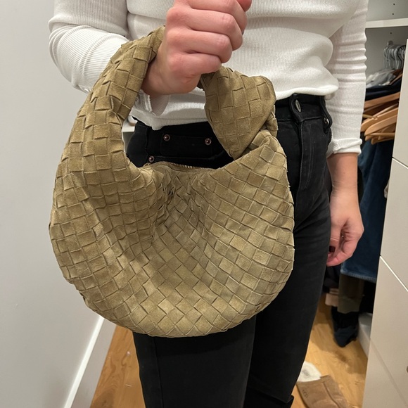 Bottega Veneta Teen Jodie Bag Suede - Picture 16 of 16